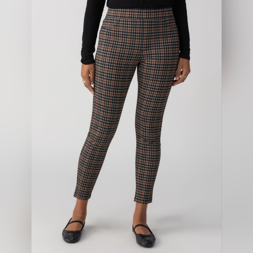 Anthropologie Runway Semi-High Rise Legging Arrow Plaid